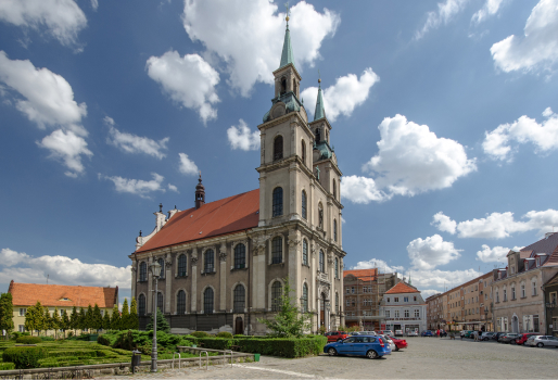 Kamienica w Brzegu Lokalizacja